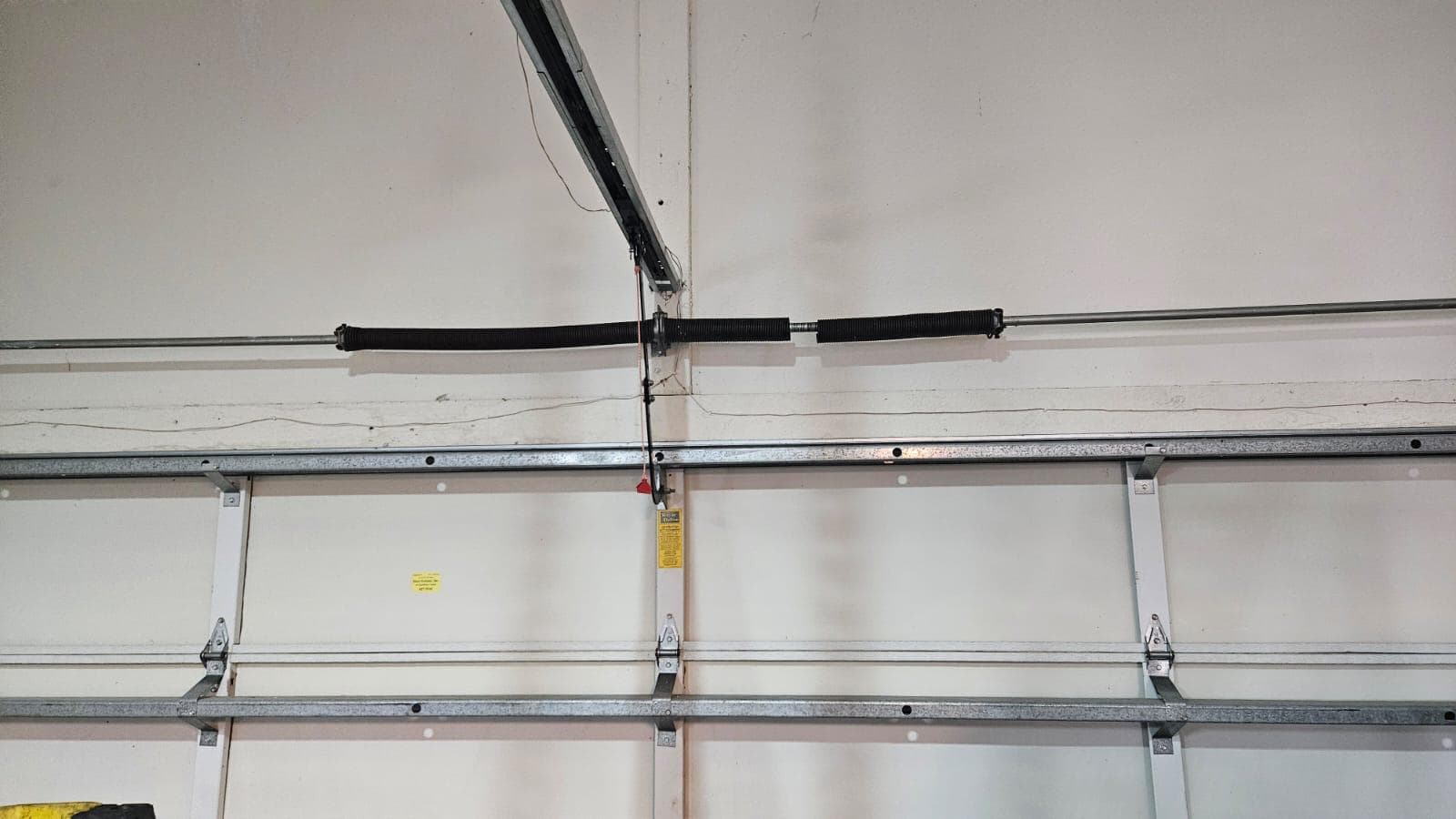 Garage door work in Miramar, FL - photo 4